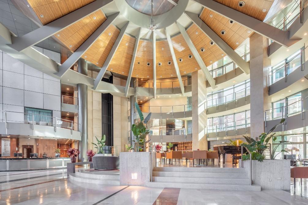 Eurostars Suites Mirasierra Мадрид Екстер'єр фото The lobby of the hotel