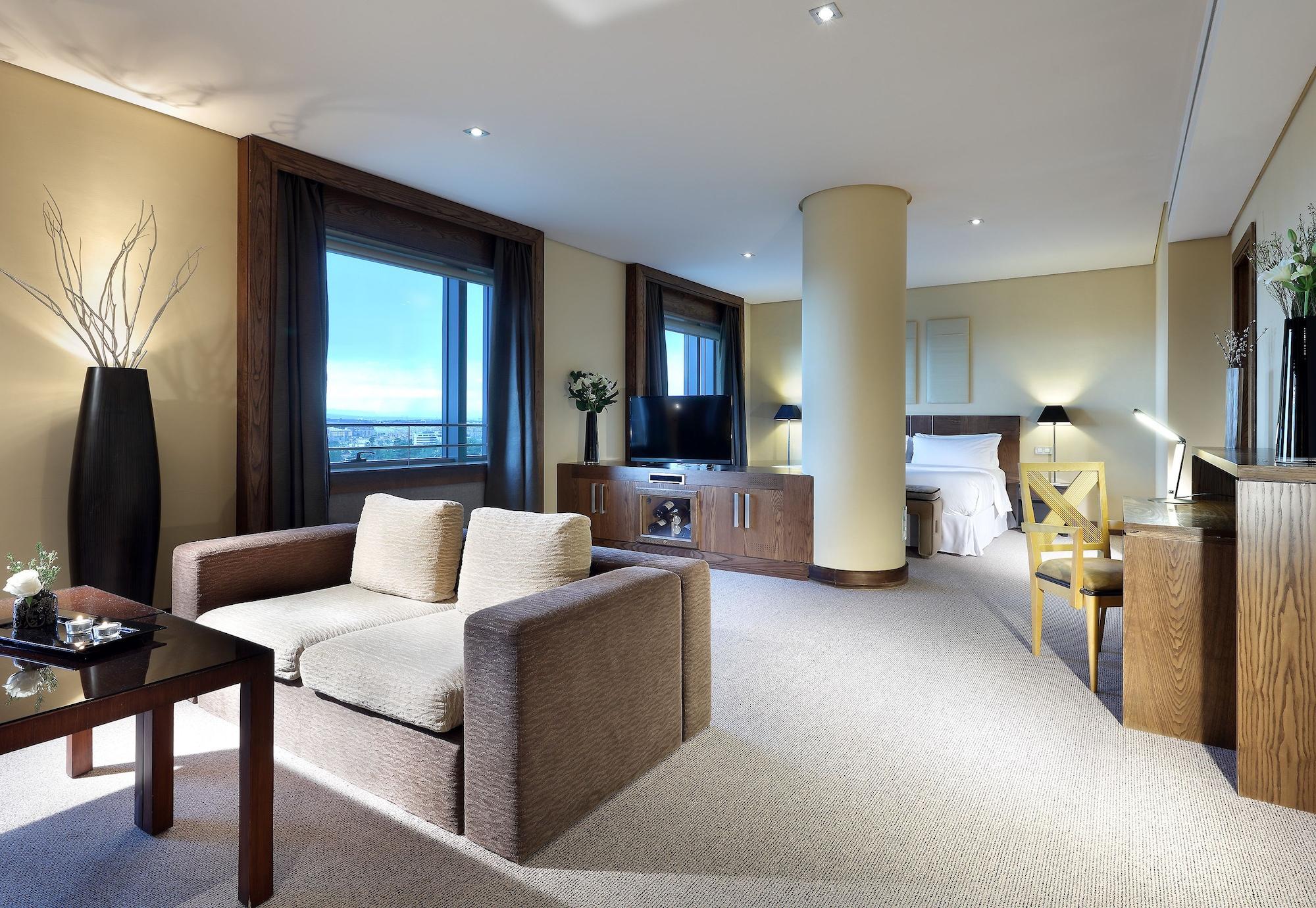 Eurostars Suites Mirasierra Мадрид Екстер'єр фото Suite at the InterContinental Wien