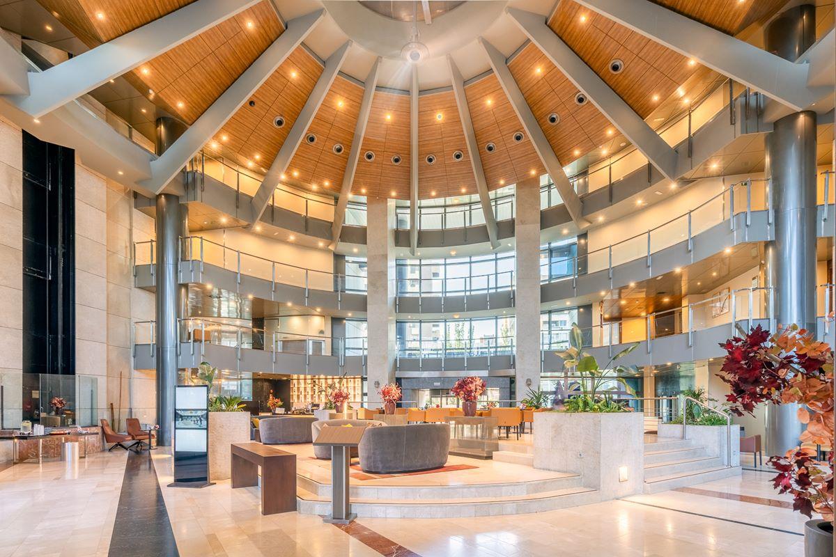 Eurostars Suites Mirasierra Мадрид Екстер'єр фото The lobby of the hotel