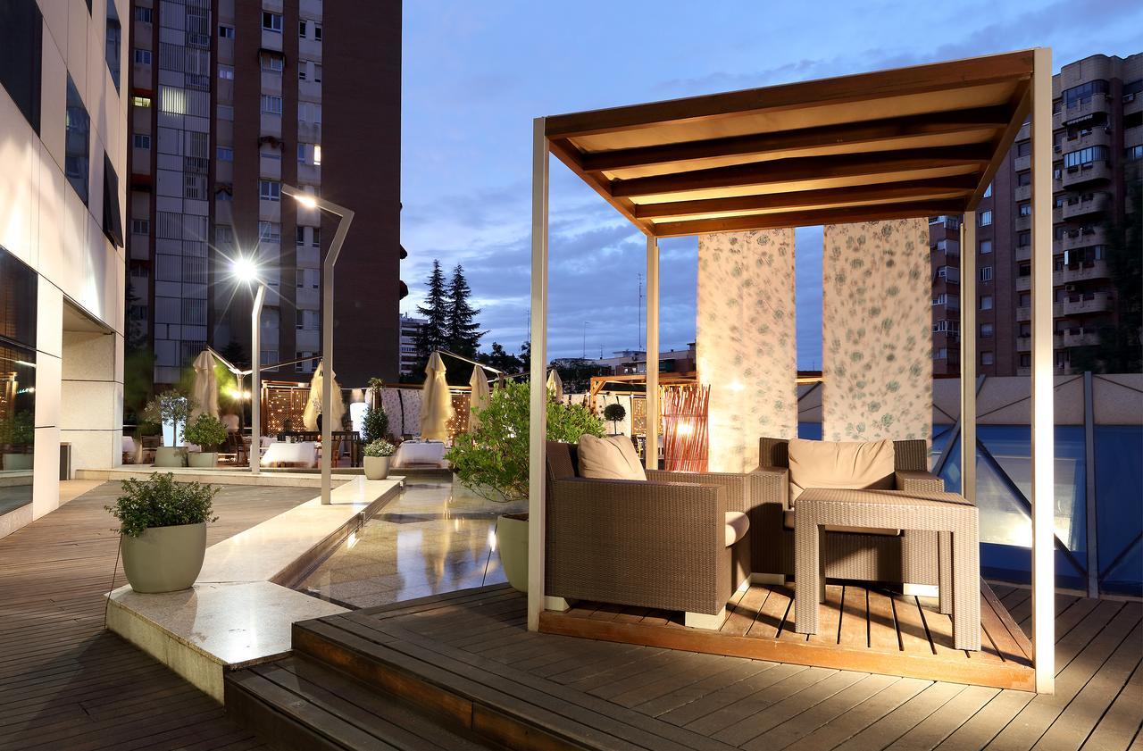 Eurostars Suites Mirasierra Мадрид Екстер'єр фото The Sky Bar