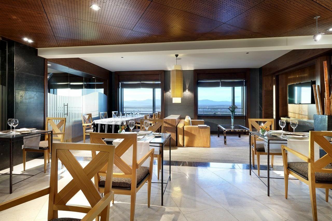 Eurostars Suites Mirasierra Мадрид Екстер'єр фото The restaurant